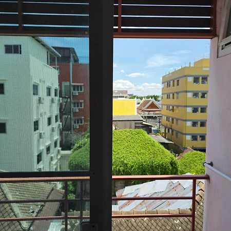 Bonita House Hotel Bangkok Buitenkant foto