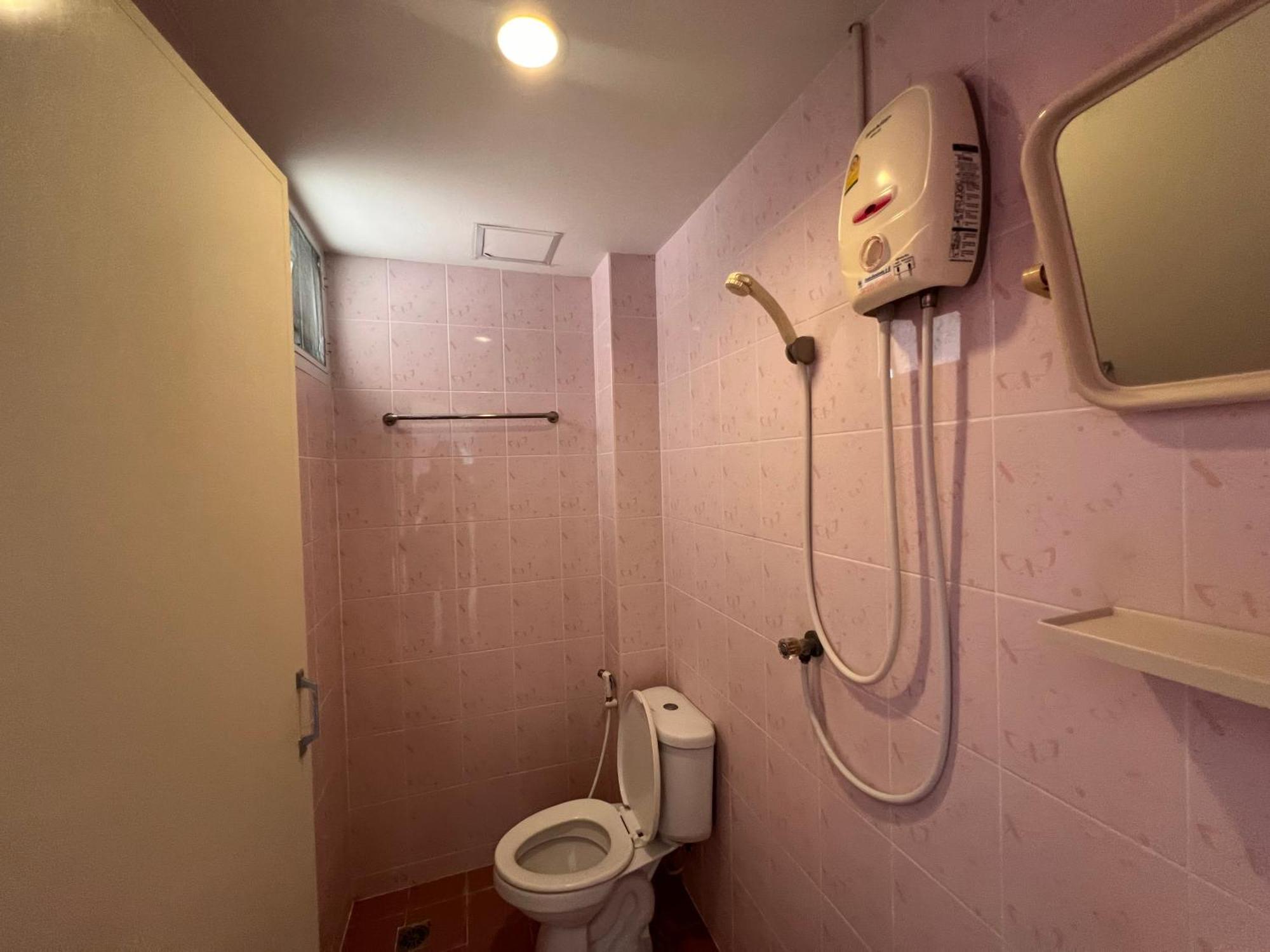 Bonita House Hotel Bangkok Buitenkant foto