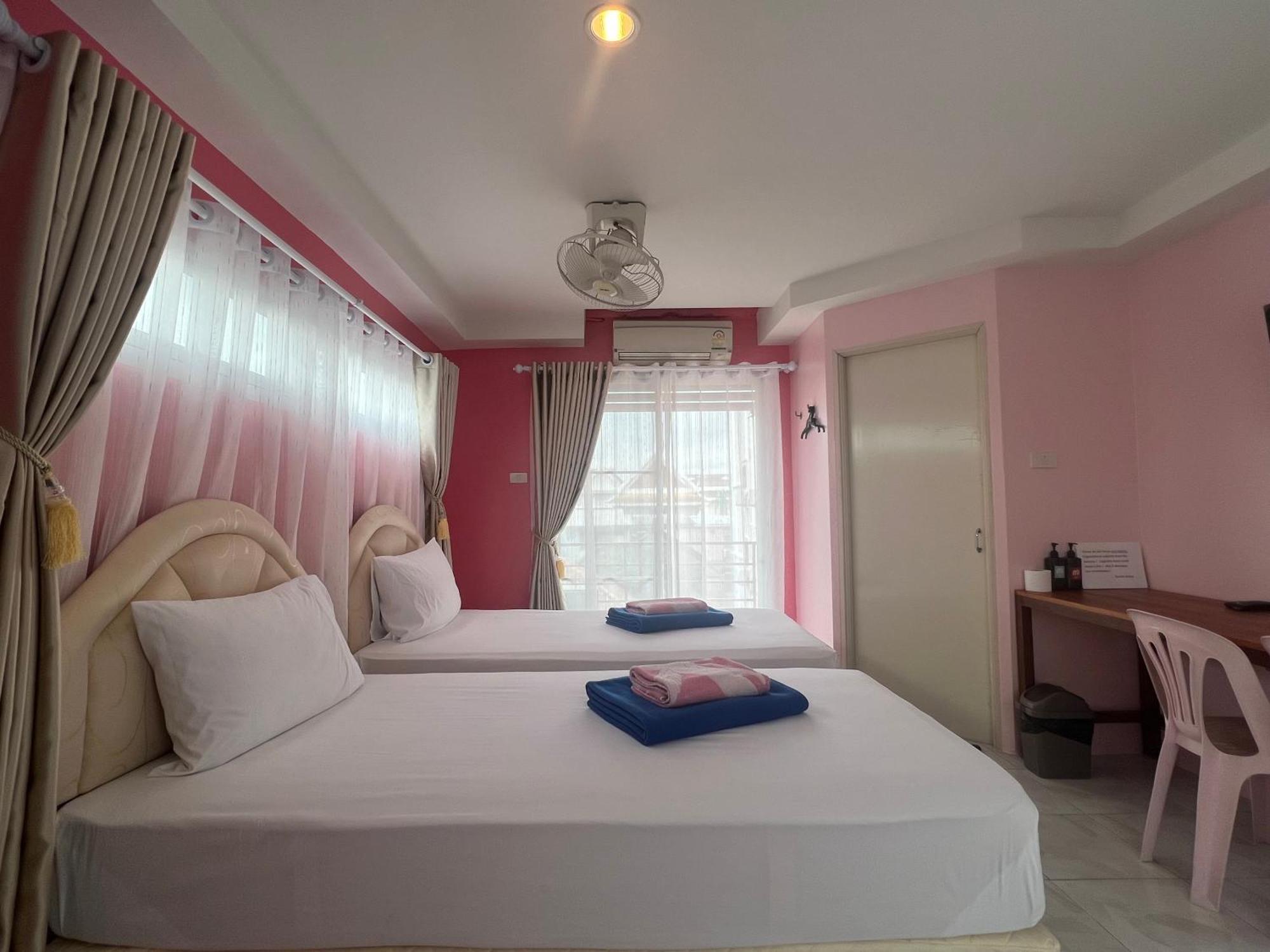 Bonita House Hotel Bangkok Buitenkant foto