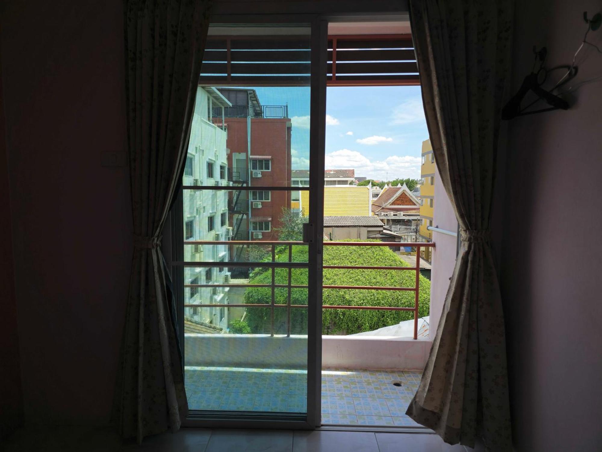 Bonita House Hotel Bangkok Buitenkant foto